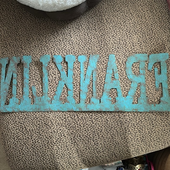 Vintage Rusted Sign - Picture 5 of 5